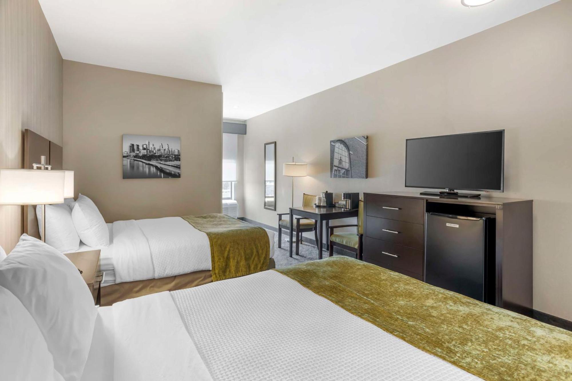 Best Western Plus Philadelphia-Pennsauken Hotel Cherry Hill Exterior photo