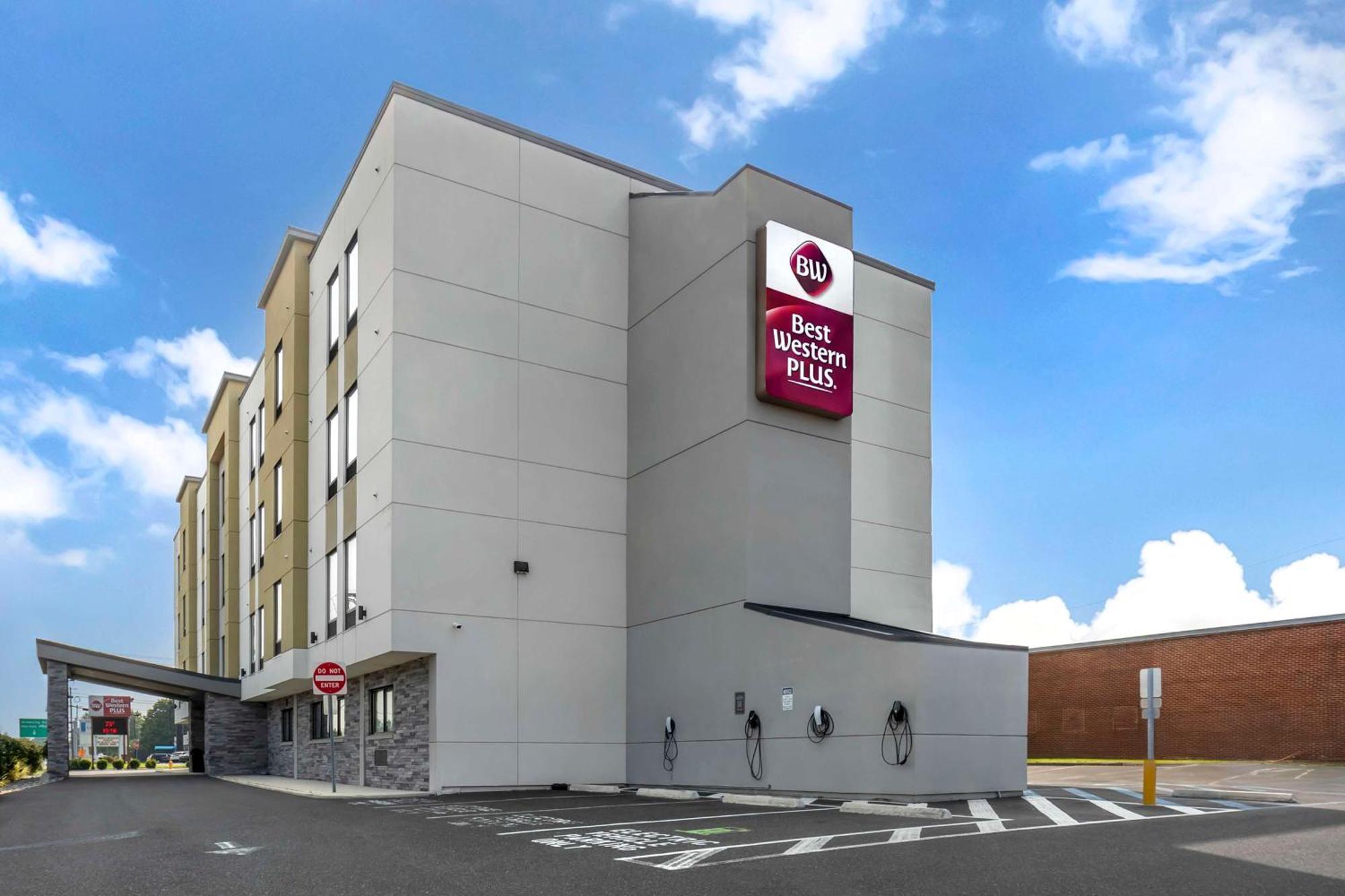 Best Western Plus Philadelphia-Pennsauken Hotel Cherry Hill Exterior photo