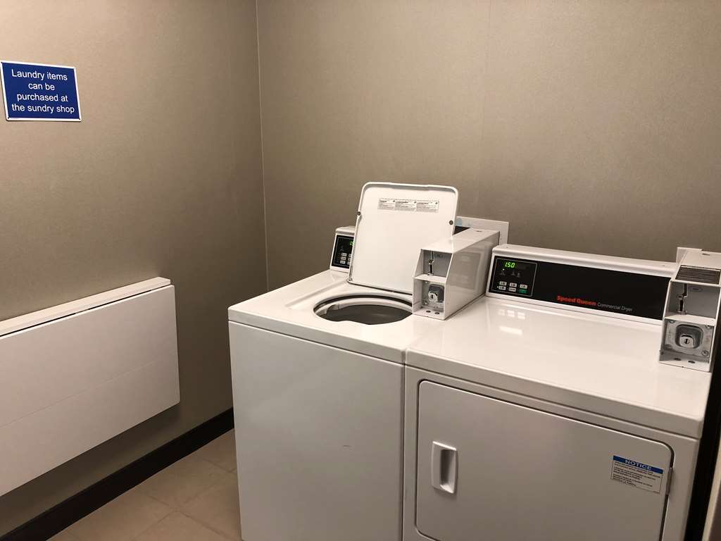 Best Western Plus Philadelphia-Pennsauken Hotel Cherry Hill Facilities photo